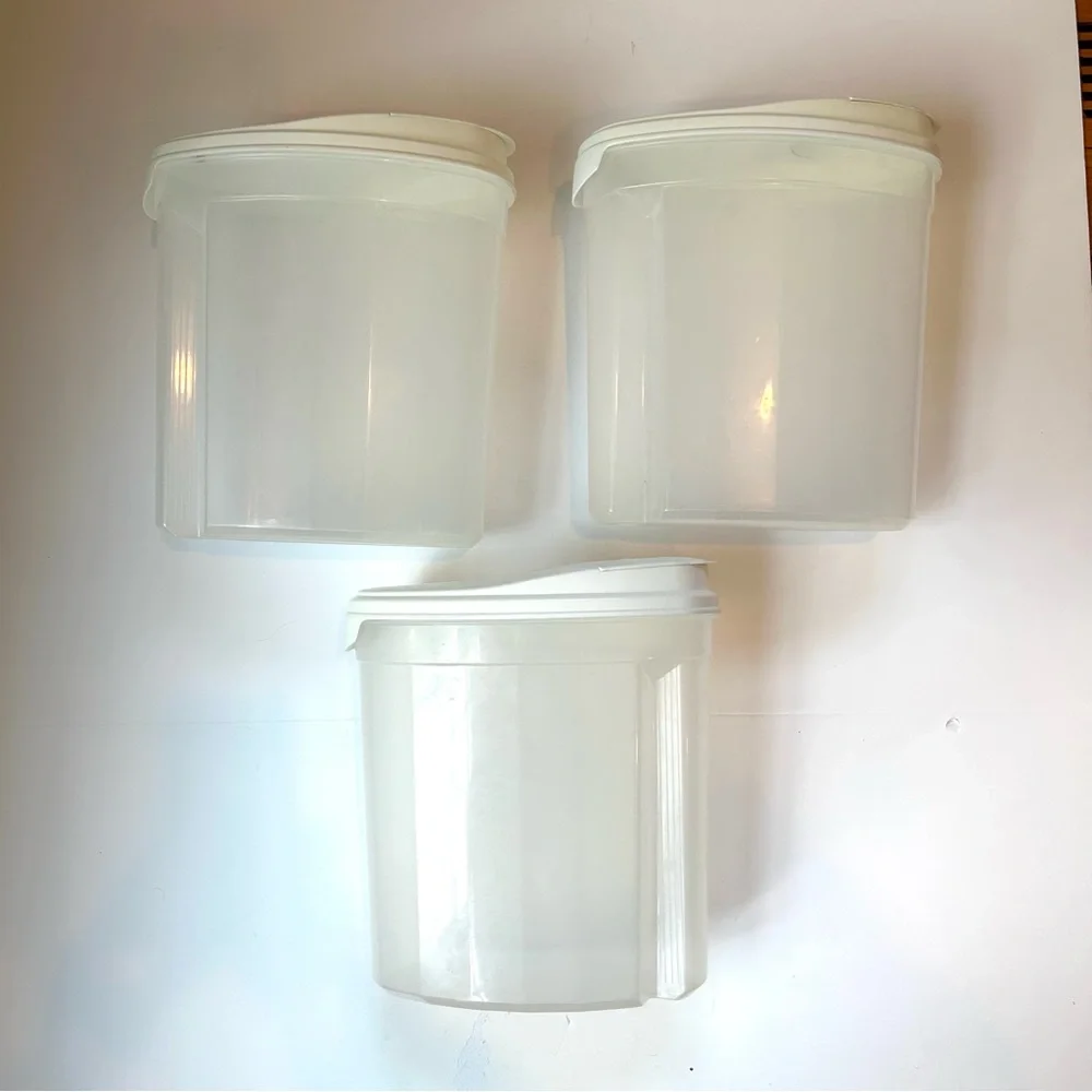 Lot (3) Vintage Rubbermaid Servin Saver 11”H Cereal Keeper #5 Flip Top L…